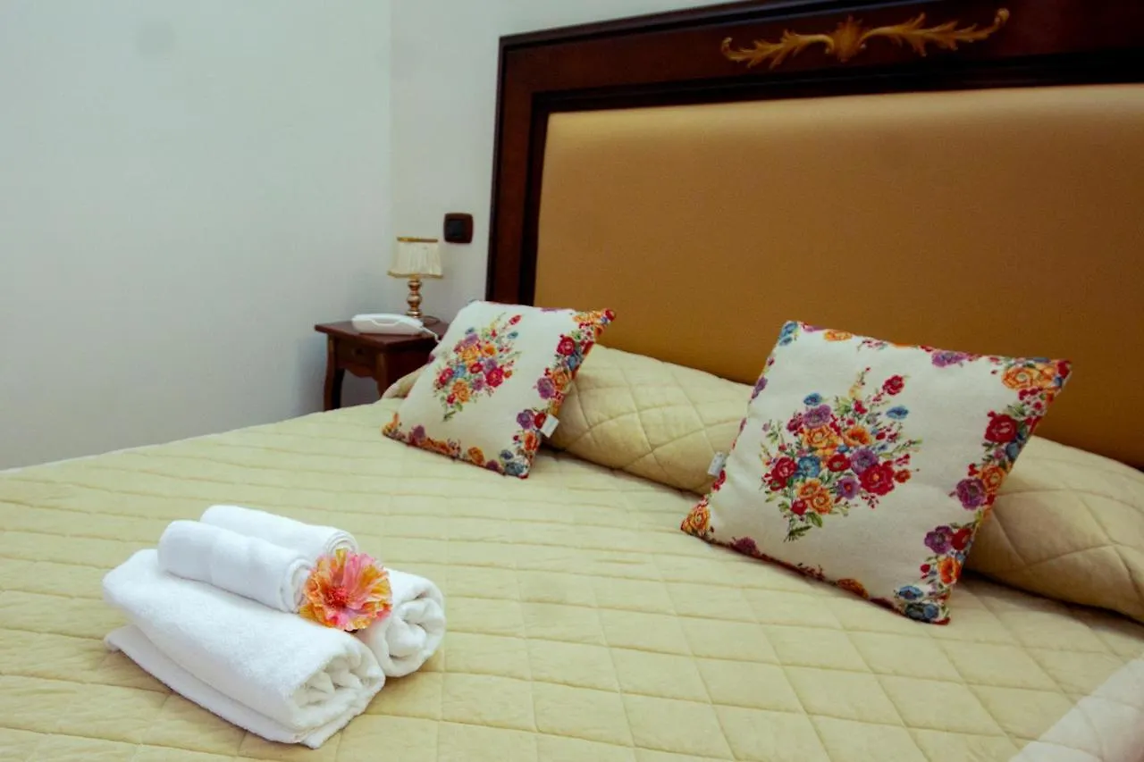 Hotel Lanfipe Palace Napoli
