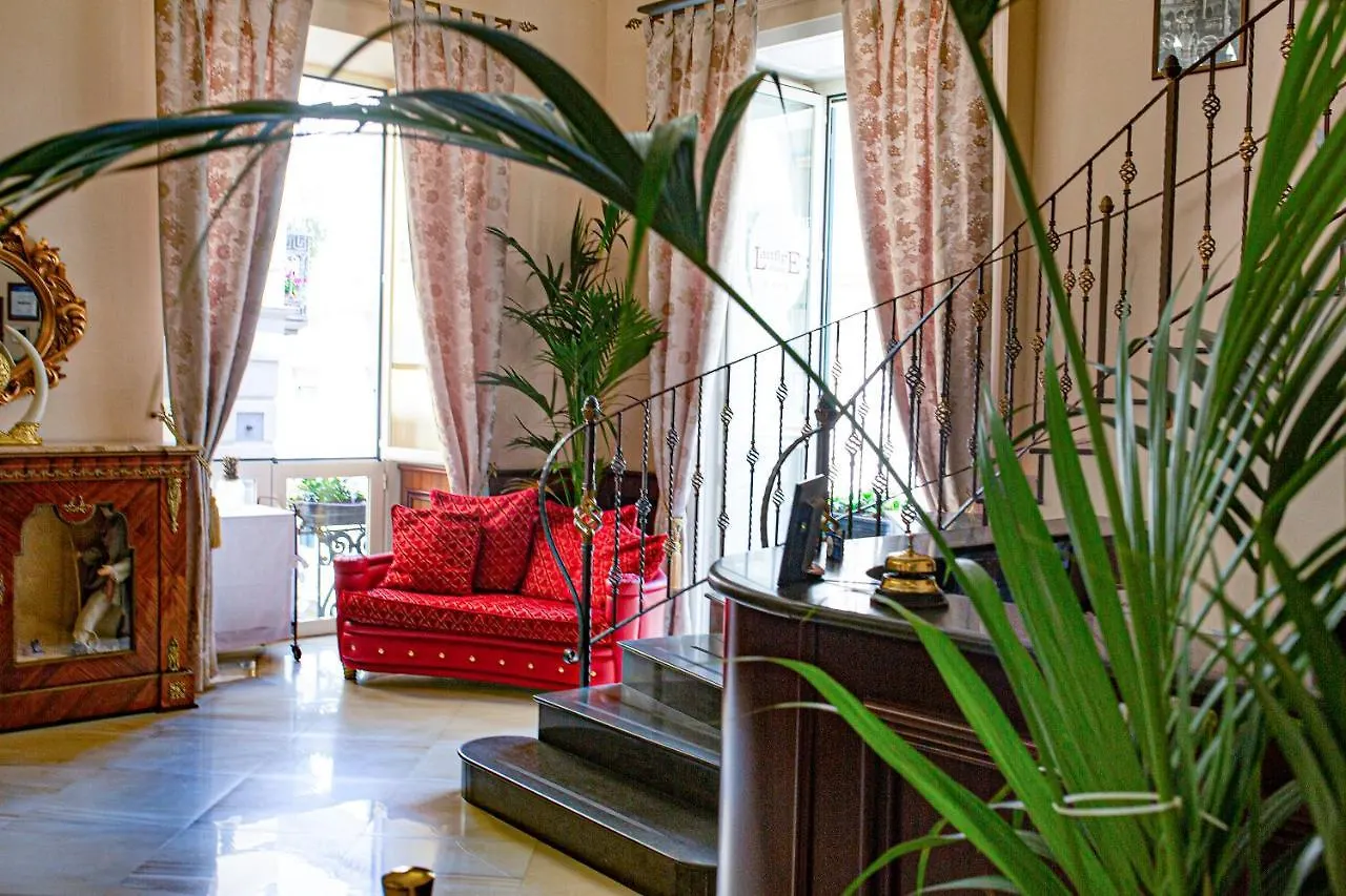 Hotel Lanfipe Palace Napoli 3*,  Italia